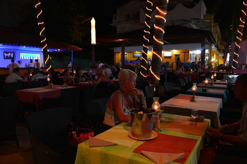 Silver Sands Sunshine - Angaara Candolim Luaran gambar