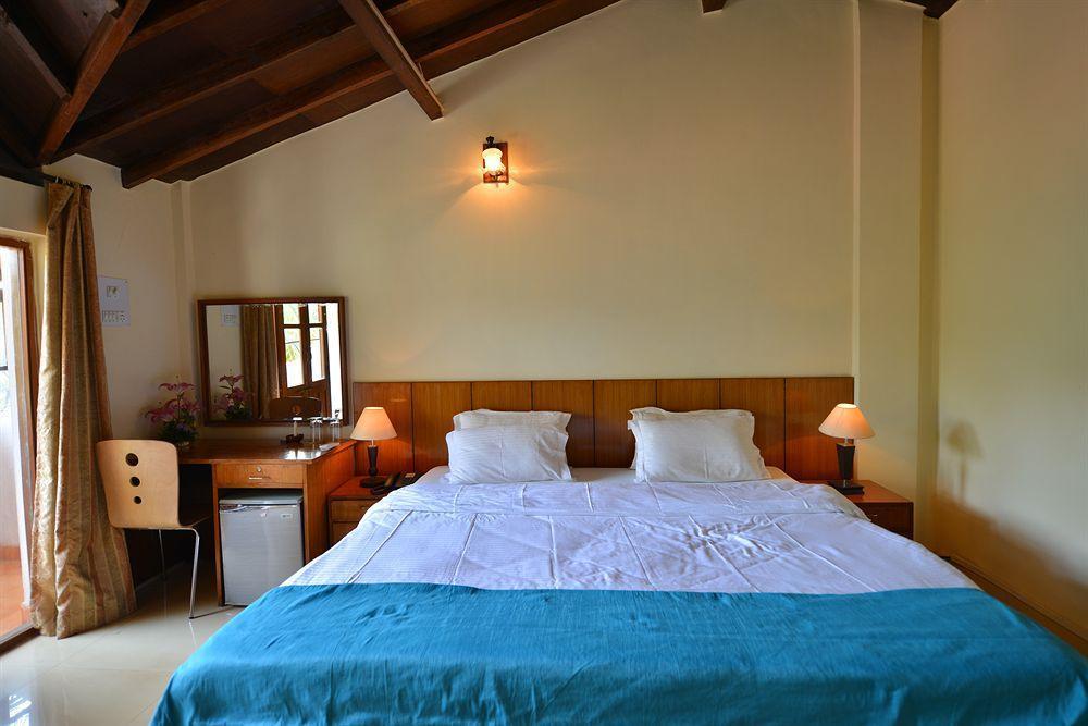 Silver Sands Sunshine - Angaara Candolim Luaran gambar