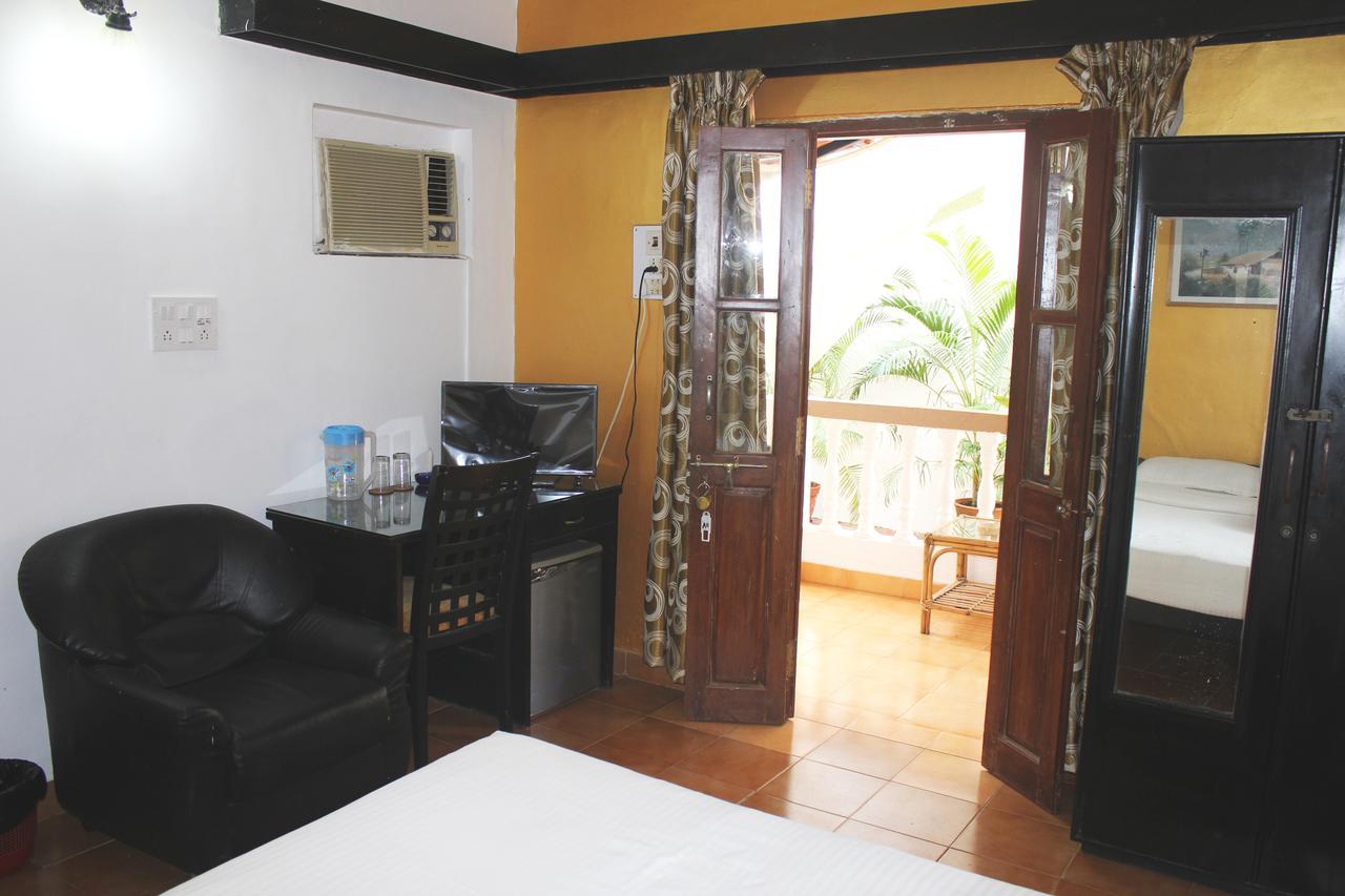 Silver Sands Sunshine - Angaara Candolim Luaran gambar
